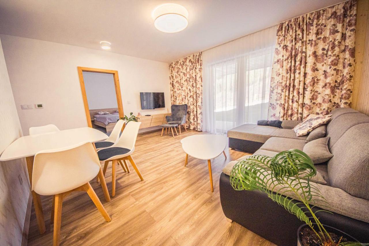 Zore Jasna Apartments Demanovska Dolina Bagian luar foto